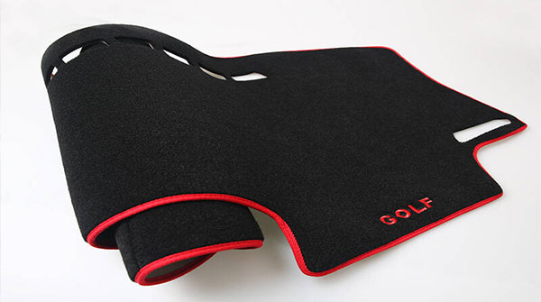 激光切割汽車儀表臺避光墊， 讓您的愛車夏日更安全！