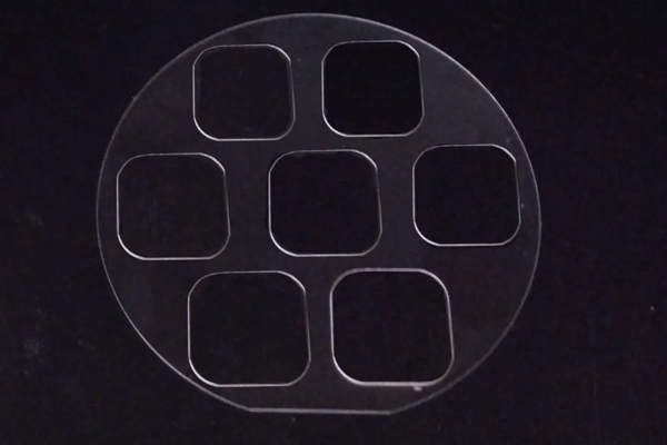 玻璃激光切割機(價格)多少錢一臺? 玻璃激光切割機(價格)多少錢一臺?