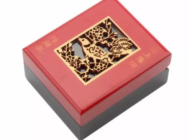 激光打標月餅盒，祝您家美滿，人團圓