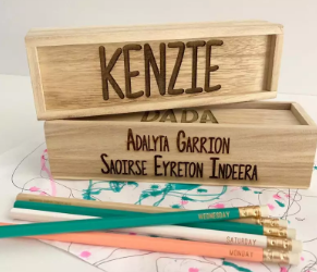 激光雕刻創(chuàng)意文具，升級開學(xué)裝備