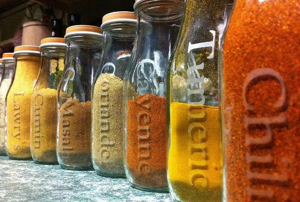 激光打標調料瓶，讓您的生活有滋有味