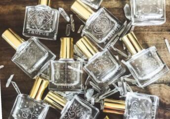 香水瓶激光雕刻機，屬于你獨特的味道