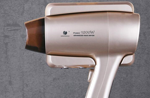 電吹風(fēng)刻字鐳雕，點亮激光打標(biāo)電器的工藝之美