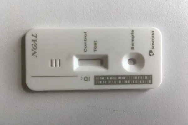 醫(yī)療檢測(cè)試劑卡專用打標(biāo)機(jī)型—檢測(cè)卡激光噴碼機(jī)